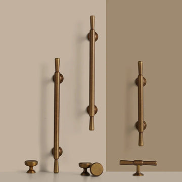 “modern brass cabinet pull with minimalist design”  “long aluminum drawer handle for kitchen cabinets”  “wardrobe cabinet handle in brushed gold finish”