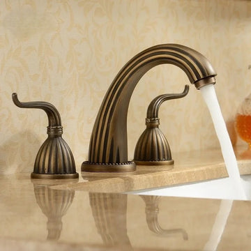 Fluted Brass Bathroom Vanity Faucet