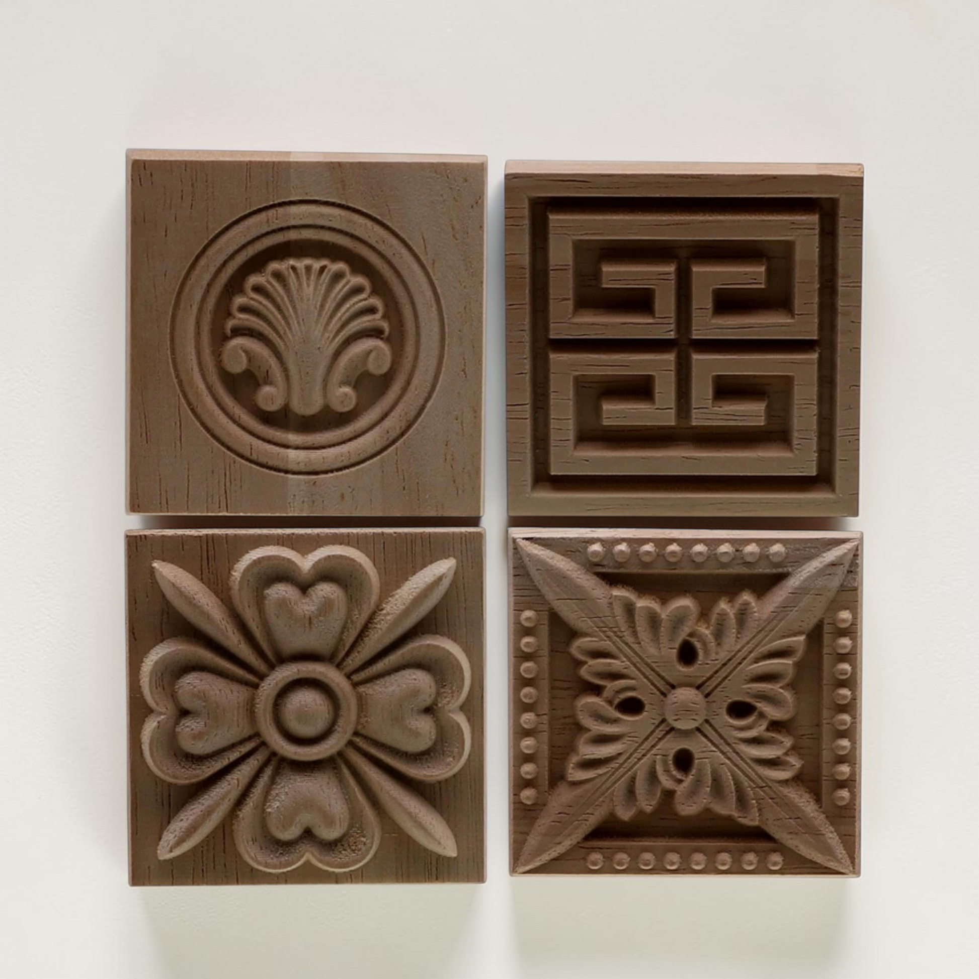 Retro molding wood applique wood sticker, Flower Wood Carving Natural Wood Appliques, Unpainted Square Wood Applique Onlay