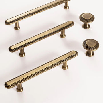 Antique brass drawer pull with 96mm and 128mm hole spacing