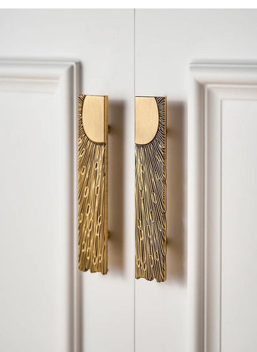 AURELYN Angel Wing Cabinet Handle