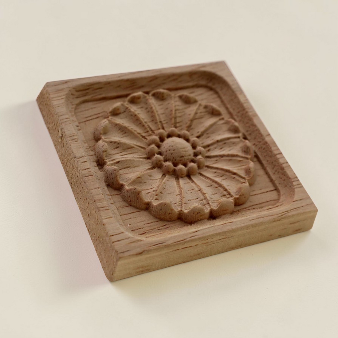 Retro Wood Moulding Applique
