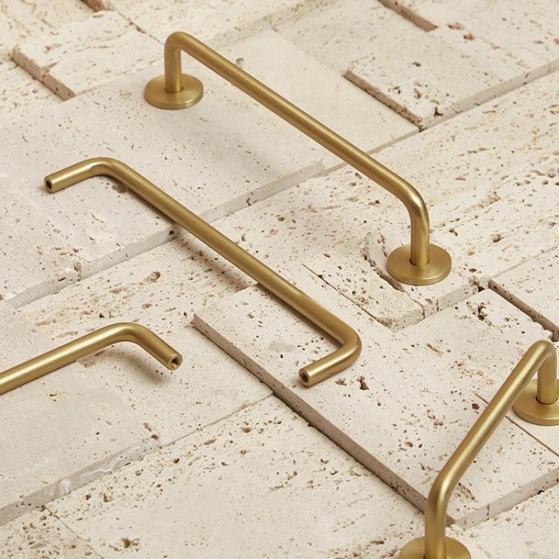 Minimalist design keeps interiors clean and elegant

Long handle profile adds a premium architectural feel

Brass ages beautifully over time, gaining character

Comfortable daily use with solid weight and balance

Perfect for full home upgrades or single statement pieces